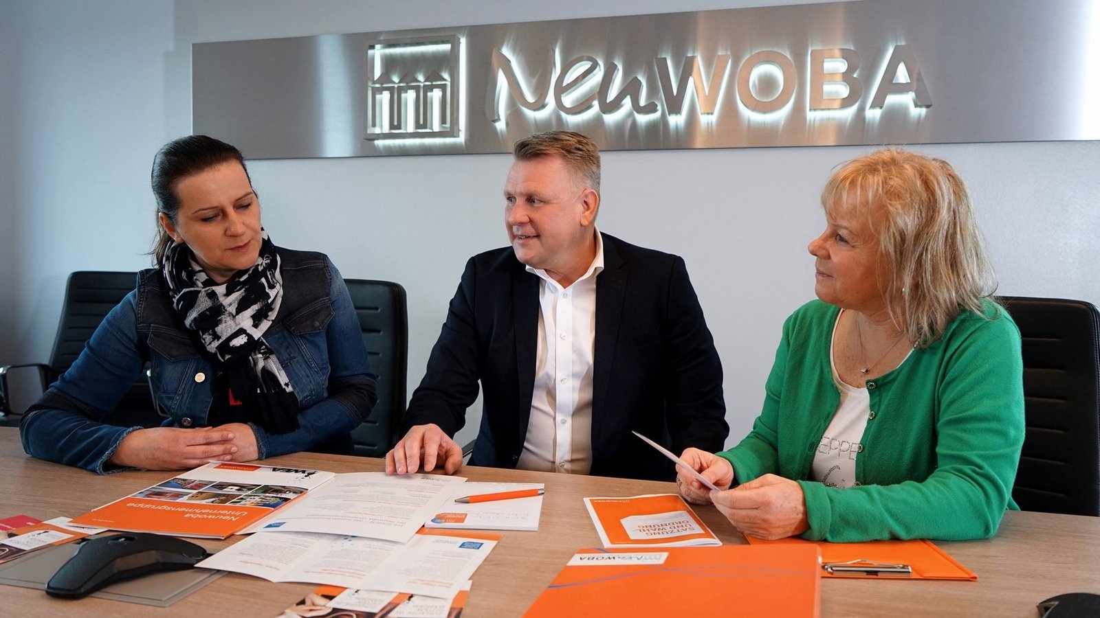 Die Sodien selbst ging 2024 in ihr neuntes Geschäftsjahr. Sodien-Geschäftsführerin Nora Kruck, Neuwoba-Vorstandssprecher René Gansewig und Pflegedienstleiterin Gritta Neumann blickten auf die vergangenen Jahre einhergehend mit rasantem Wachstum zurück.