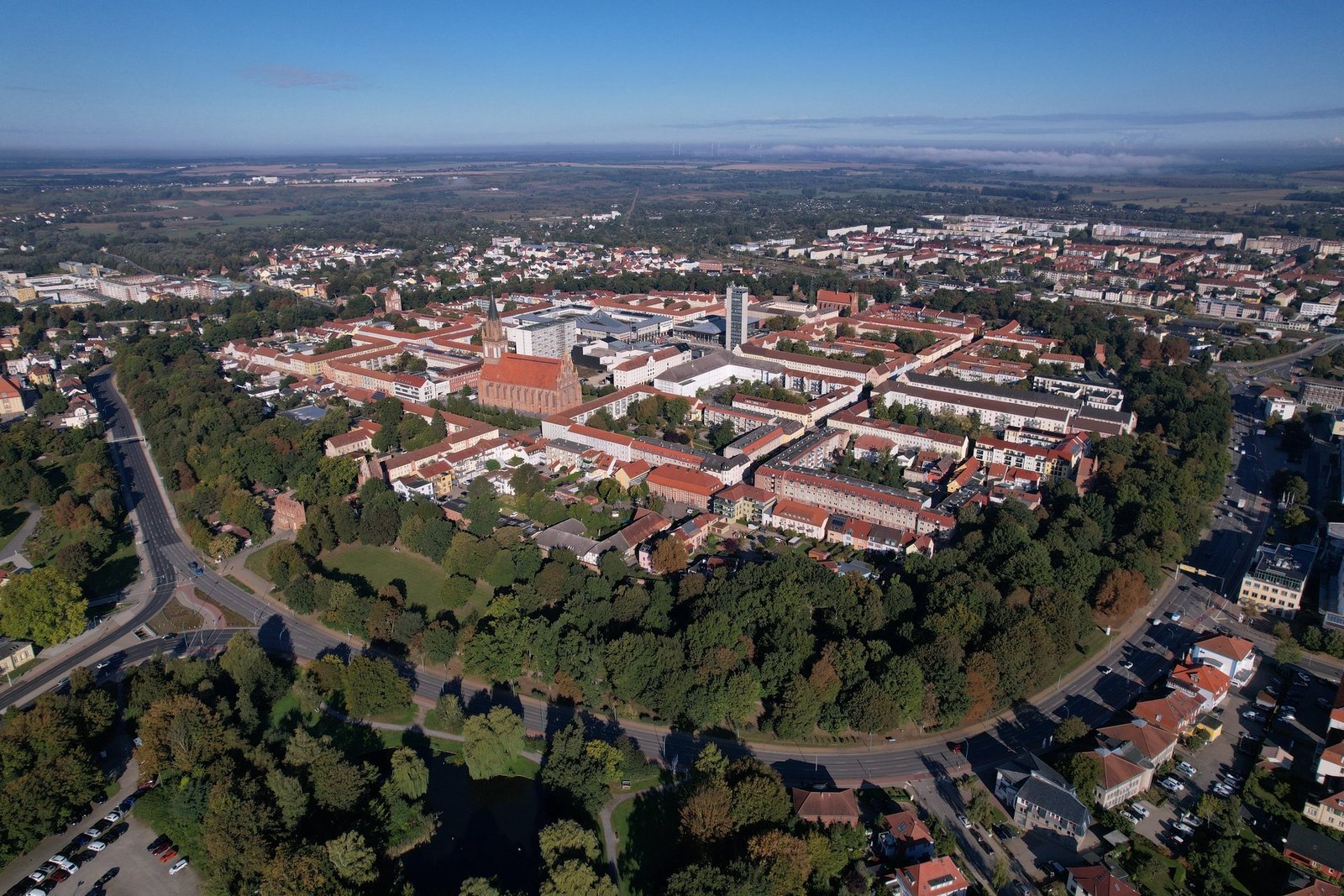 Die Vier-Tore-Stadt Neubrandenburg ist unsere Heimat, Wirkstätte und Ausgangspunkt